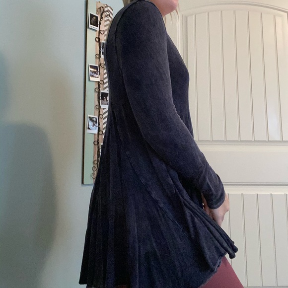 Sweater - Picture 2 of 3